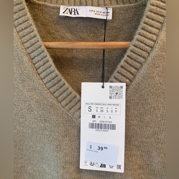 Zara Knit Vest NWT - Picture 2 of 2